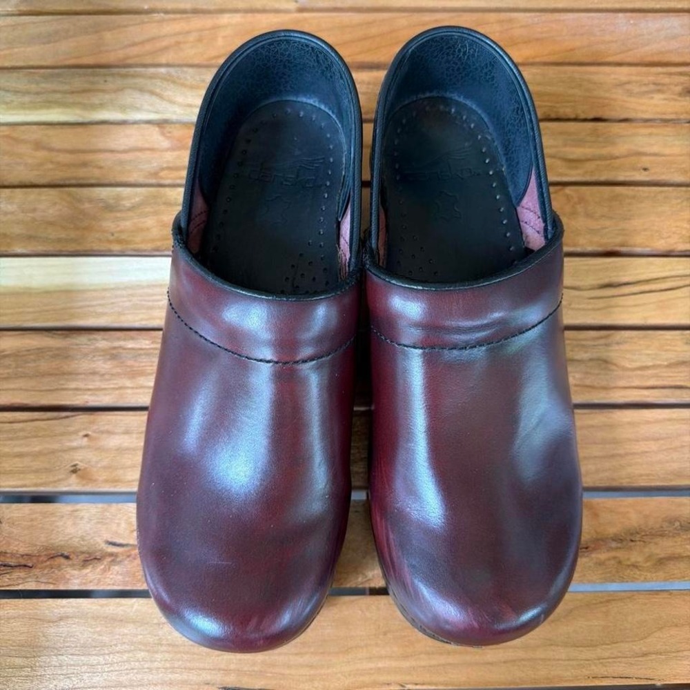 Dansko Professional Burgundy Leather Slip On Clogs Shoes Work Nurse EU39 / 8.5 9 - Picture 6 of 8